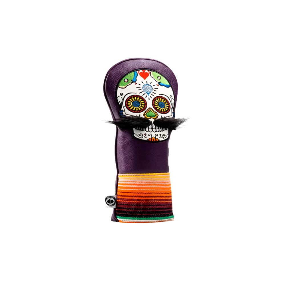 A golf fairway headcover with a pattern